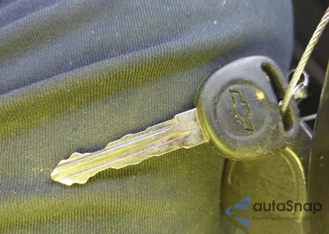 2011 Chevrolet Traverse 1Lt из США, поврежденный, VIN 1GNKRGEDXBJ390046